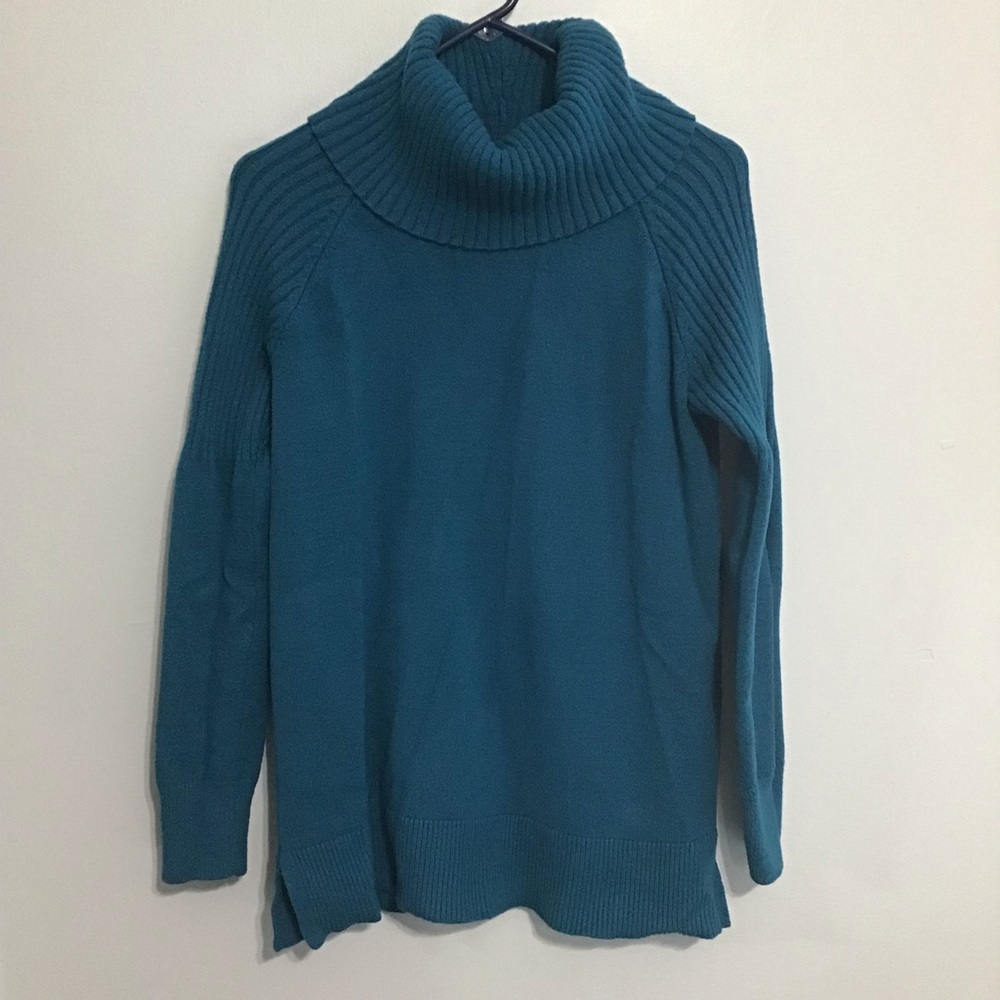 Green/blue cowl neck sweater size large